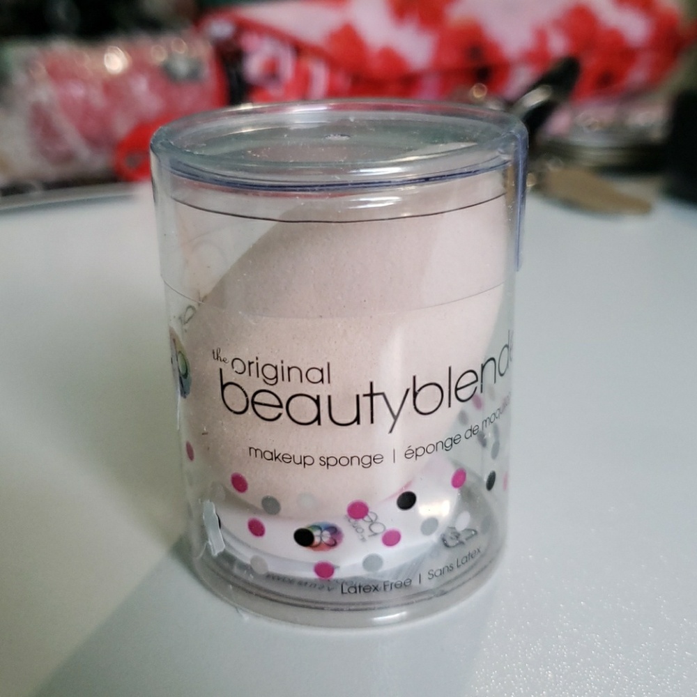 BNWT Beauty Blender